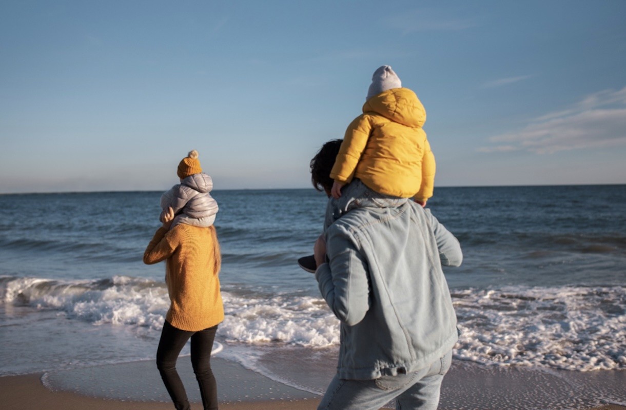 Uitwaaien aan zee: comfortabel verblijven in een huisje met ontbijt