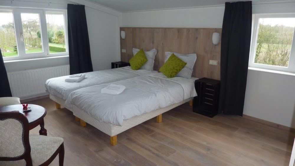 Bed and breakfast De Hoenderik, Tricht, Rivierengebied, Gelderland