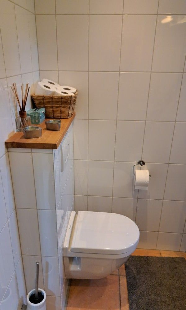 Stijlvolle badkamer met toilet in bed & breakfast DE DOBBE in Glimmen, Groningen.