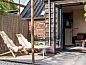 Guest house 287103 • Bed and Breakfast Rivierengebied • Huisje in Maasbommel  • 2 of 26