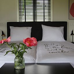 Guest house 291809 - Bed and Breakfast Achterhoek - Huisje in Laren GLD