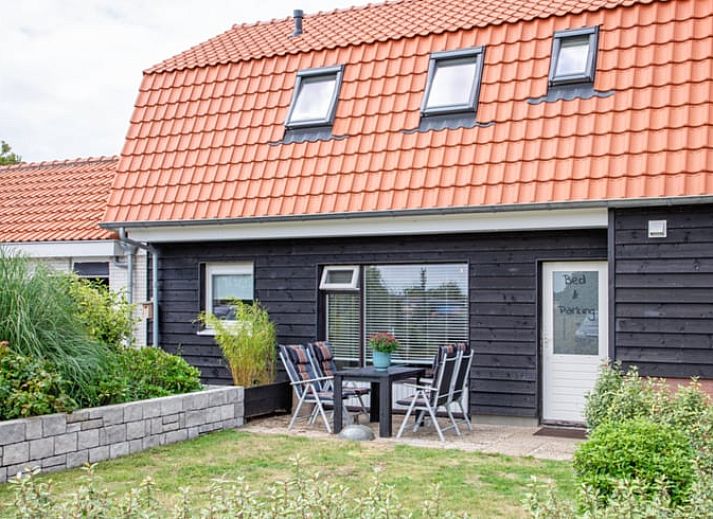 Verblijf 010478 • Bed and breakfast Texel • Huisje in Den Burg
