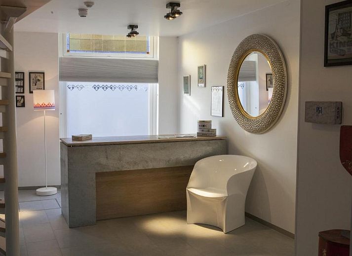 Stadslogement Kingsize in Sneek, Friesland biedt een charmante B&B-ervaring in een historisch pand.