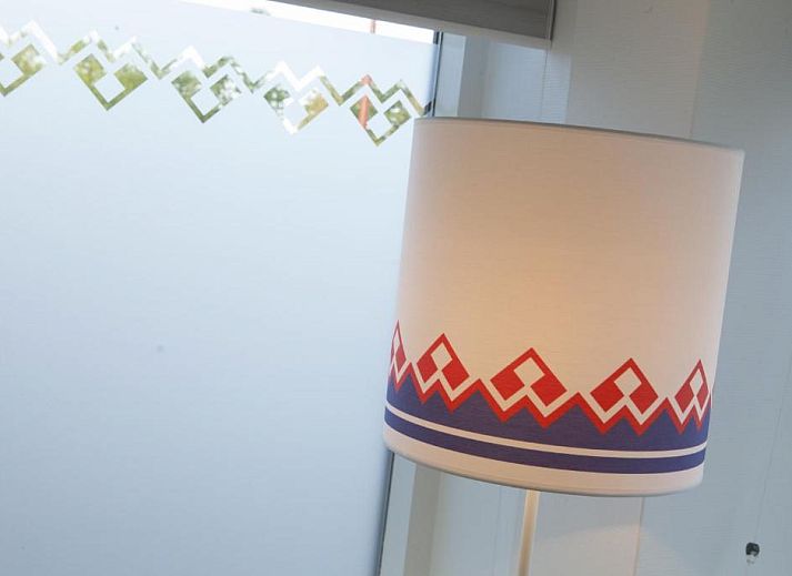 Moderne ontvangsthal van Stadslogement Kingsize, een B&B in Sneek, Friese elfsteden.