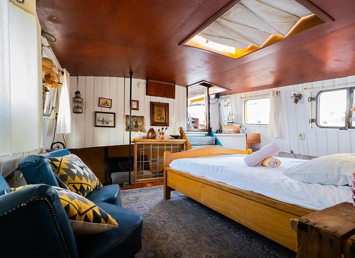 Verblijf 022819 - Bed and breakfast Rivierengebied - Boat 'Opoe Sientje'