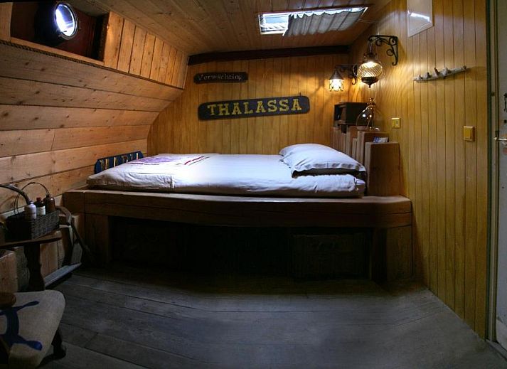 Verblijf 022819 - Bed and breakfast Rivierengebied - Boat 'Opoe Sientje'