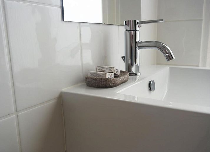 Gemuetlicher Essbereich in Alberti - Bed & Bike, Bett und Fruehstueck in Rotterdam, Suedholland.