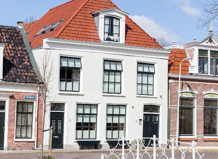 Verblijf 102404 • Bed and breakfast Friese elfsteden • Appartement De Koesfabriek centrum Dokkum