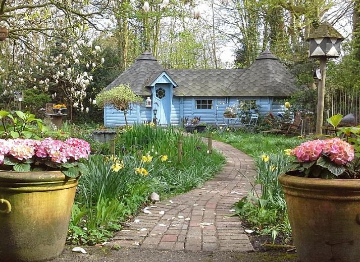Guest house 170605 • Bed and Breakfast IJsselmeer • Pieni Talo