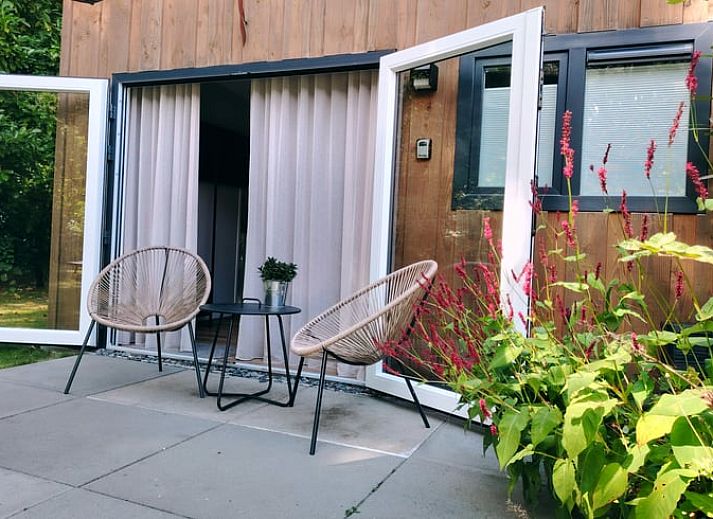 Veranda van Huisje in Elim, bed and breakfast in Elim, Zuidwest Drenthe, perfect voor ontspanning in de natuur.