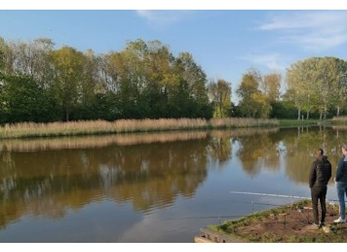 Stylish interior space of B&B Slaap Lekker in Dokkum, Friesland with modern furniture and a warm atmosphere for a pleasant stay.