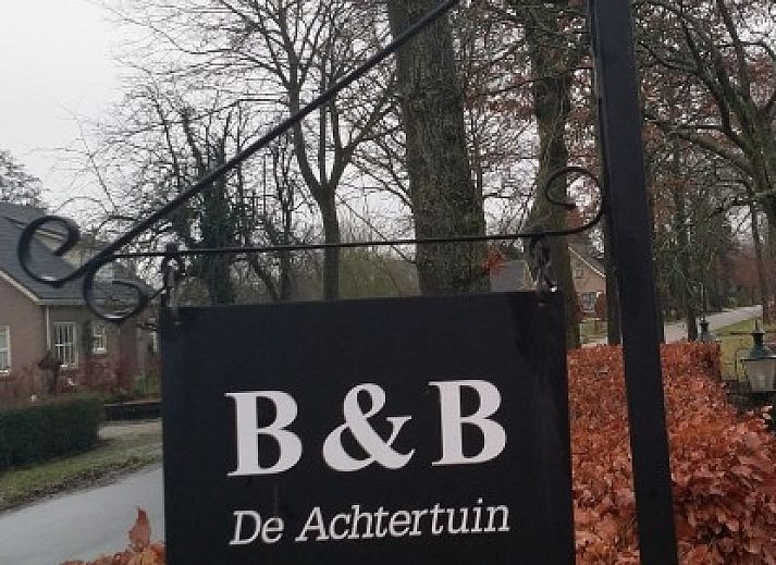 Guest house 281601 • Bed and Breakfast Rivierengebied • De Achtertuin