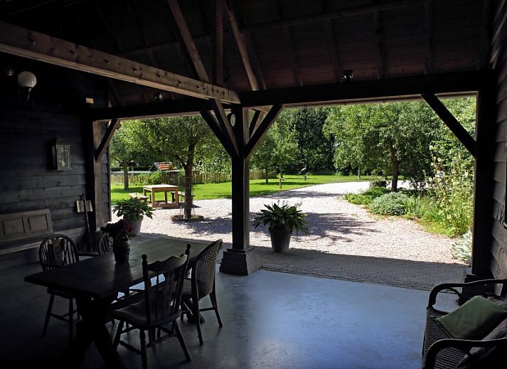 Welkom bij B&B De Achtertuin in Rumpt, Gelderland, een charmante bed and breakfast in het Rivierengebied.