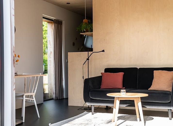 Guest house 287103 - Bed and Breakfast Rivierengebied - Huisje in Maasbommel