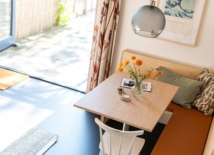 Guest house 287103 - Bed and Breakfast Rivierengebied - Huisje in Maasbommel