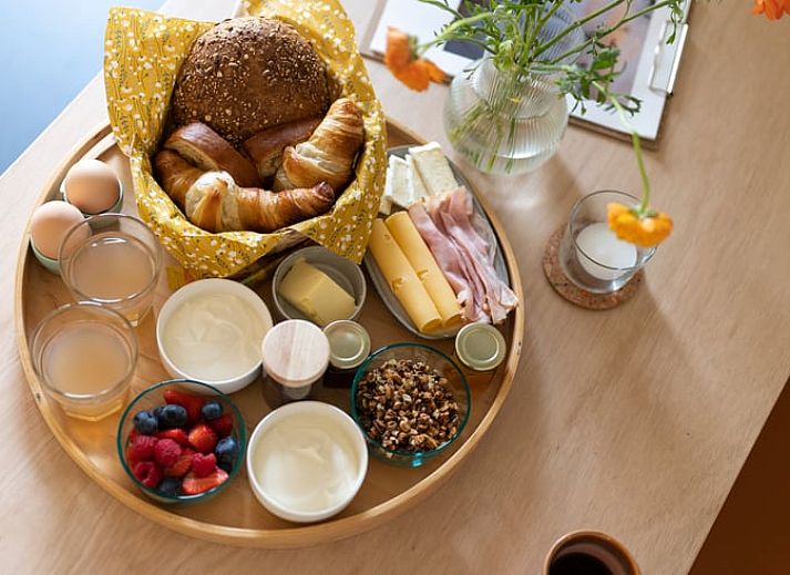 Guest house 287103 - Bed and Breakfast Rivierengebied - Huisje in Maasbommel