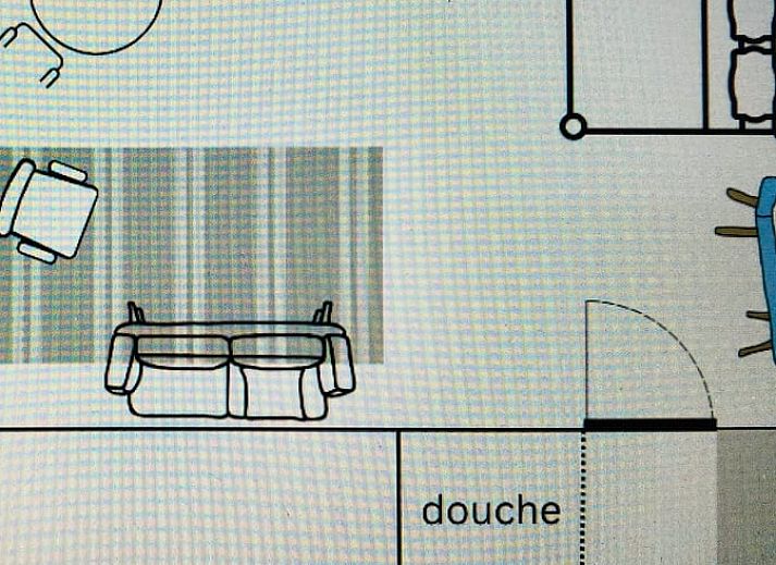 Gemuetliches Schlafzimmer mit blauem Bettbezug im Ferienhaus in Baak, ideal fuer einen entspannten Aufenthalt in Gelderland.