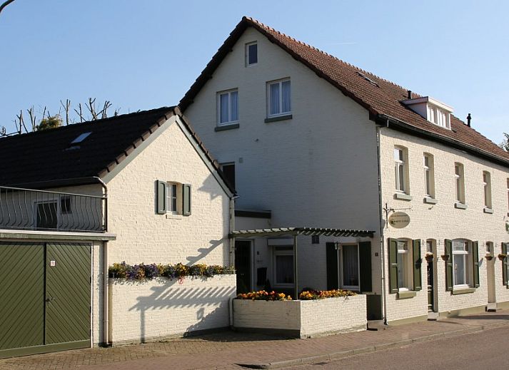 Verblijf 392003 - Bed and breakfast Zuid Limburg - Walnut Lodge