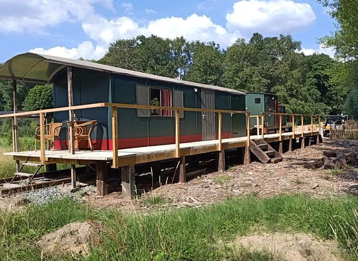 Compacte keuken in Vakantiehuisje in Liempde, Noord Brabant, met alles wat je nodig hebt voor een comfortabel verblijf.