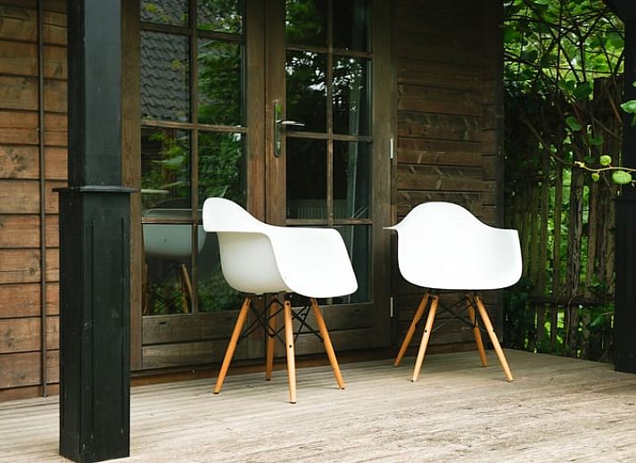 Vakantiehuis in Schellinkhout omringd door groen, ideaal voor natuurliefhebbers in Noord-Holland.