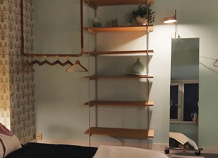 B&B Paula in Haarlem offers a charming exterior with an inviting terrace, ideal for a relaxing stay on the North Sea coast.