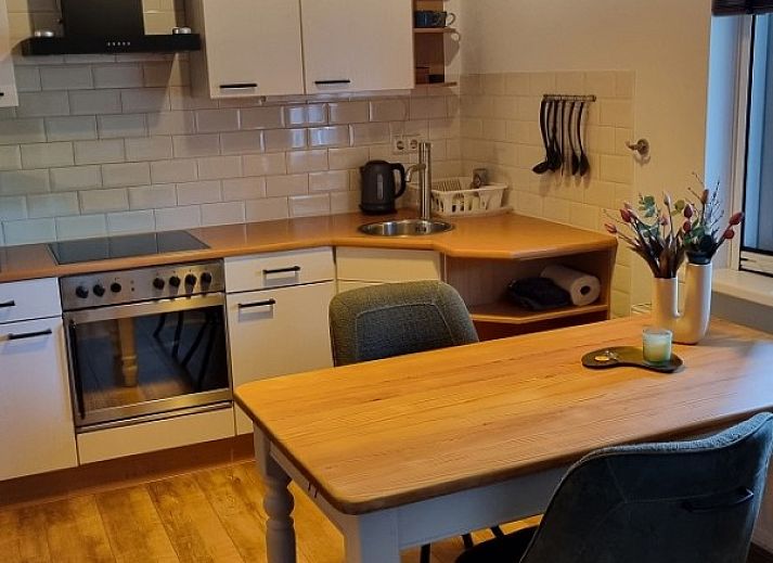 Vissersavontuur in de buurt van DE DIJK bed and breakfast in Zuid-Holland, ideaal voor natuurliefhebbers.