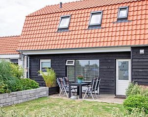 Guest house 010478 • Bed and Breakfast Texel • Huisje in Den Burg 