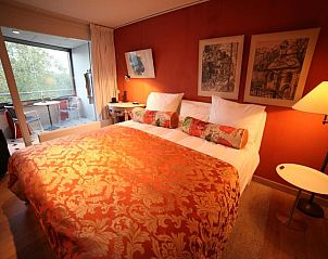 Knusse slaapkamer met balkon bij B&B de Singel, Utrecht. Comfortabele bed and breakfast in Utrecht eo.