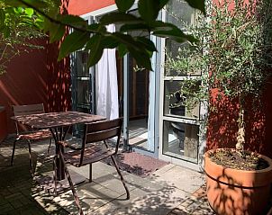 Charmante gevel van B&B Zocher6 in Utrecht, een uitnodigende bed and breakfast.