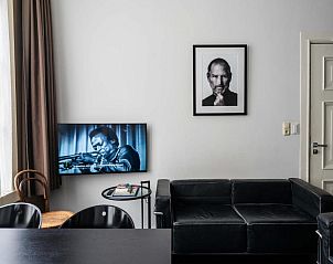 Keuken van B&B Zocher6 in Utrecht, volledig uitgerust voor een comfortabel verblijf.