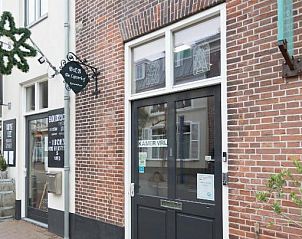 Ingang van B&B de Lijsterhof, Domburg, Walcheren, gastvrije entree van bed and breakfast in Zeeland.