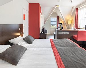 Comfortabele slaapkamer in Bed & Breakfast Huys aan zee, Domburg, Zeeland.