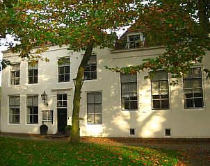 Herfstige omgeving van Bed en Brood - Veere, sfeervolle B&B in Walcheren, Zeeland