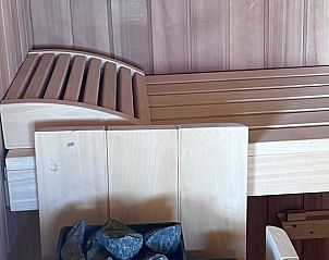 Detail van de sauna interieur in Vakantiehuisje in Kraggenburg, Oostelijk Flevoland.