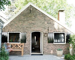 Guest house 300602 • Bed and Breakfast Gelderse vallei • Vakantiehuisje in Bronkhorst 