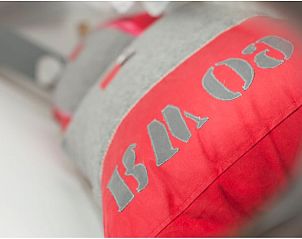 Comfortabel kussen in Vakantiehuis in Oudewater, Utrecht. Rust en comfort in een bed and breakfast.