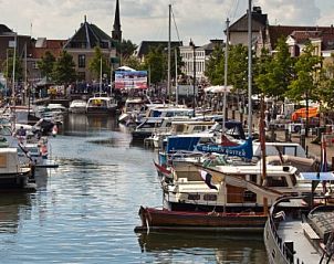 Gezellige haven in Zuid-Beijerland, vlakbij DE DIJK bed and breakfast, perfect voor een dagje uit.